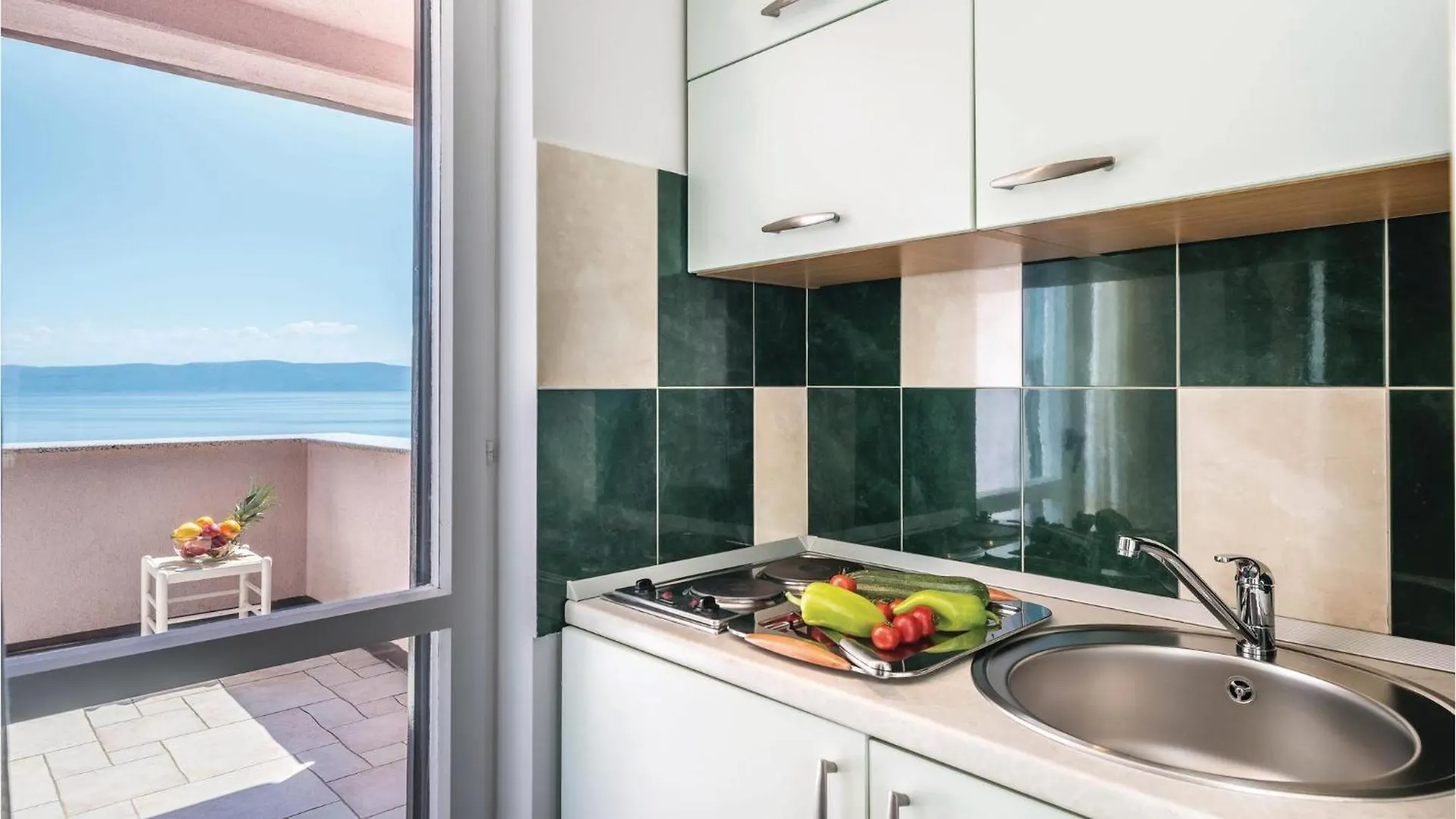 Amazing Apartment In Ravni With House Sea View Horvátország